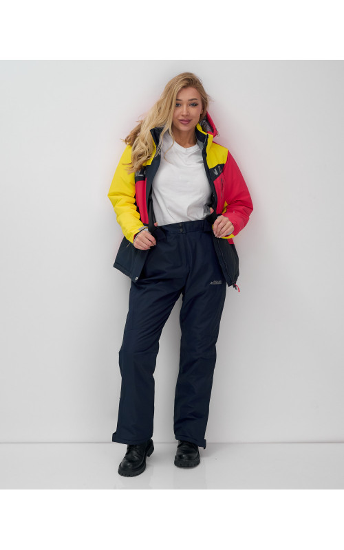 Женский горнолыжный костюм осень-зима 2025.