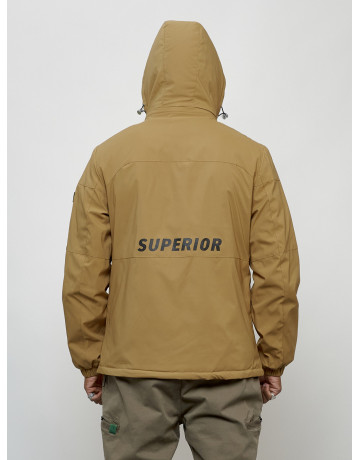 Мужская весенняя куртка с утеплителем: свобода движений и комфорт