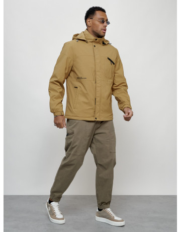 Мужская весенняя куртка с утеплителем: свобода движений и комфорт