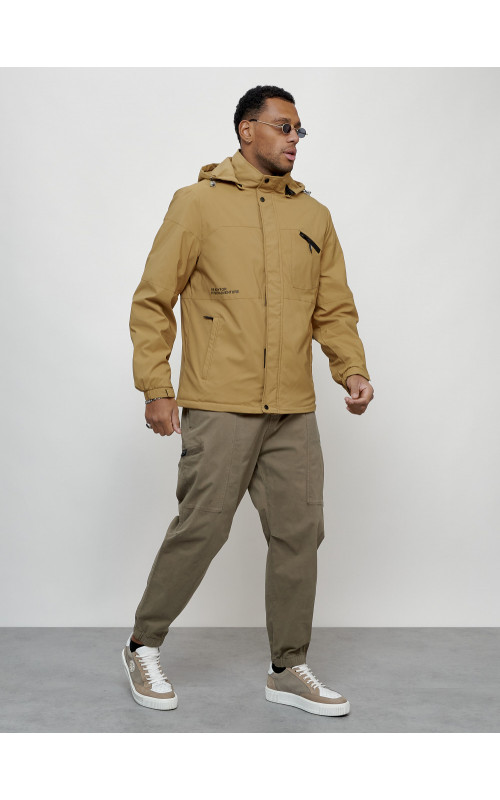 Мужская весенняя куртка с утеплителем: свобода движений и комфорт