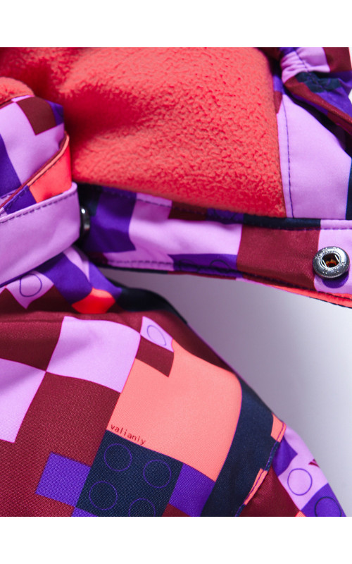 Зимний лыжный костюм для девочек: защита от холода и комфорт на склоне