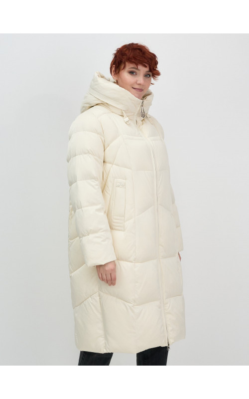 Длинный пуховик для женщин с капюшоном.