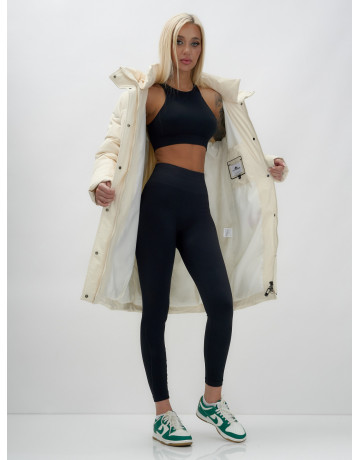 Тёплый женский пуховик с капюшоном до колена.