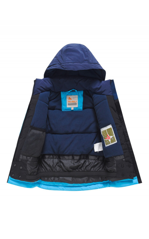 Горнолыжный костюм для мальчика: тепло и стиль в зимний период