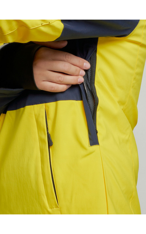 Женский горнолыжный костюм для зимних видов спорта.