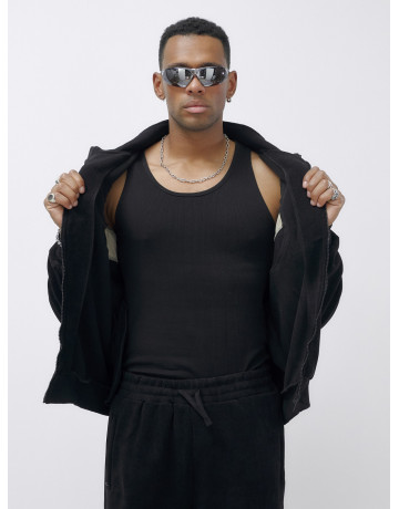 Утеплённый спортивный костюм для мужчин.