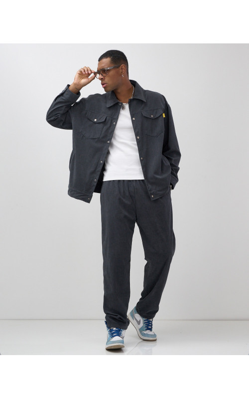 Мужской велюровый спортивный костюм для весны и лета