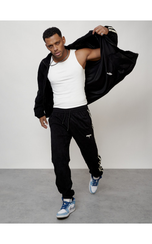 Мужской спортивный костюм для активного отдыха и повседневной носки