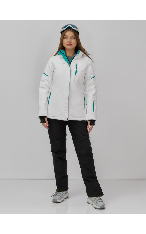 Женский зимний горнолыжный костюм для комфорта и защиты на склоне.