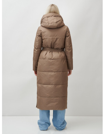 Тёплый женский пуховик с поясом и капюшоном.