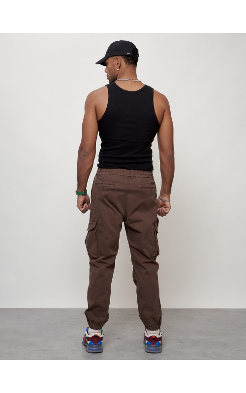 Мужские брюки карго зауженного кроя.