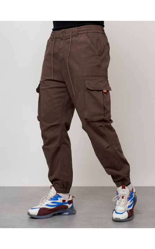 Мужские брюки карго зауженного кроя.