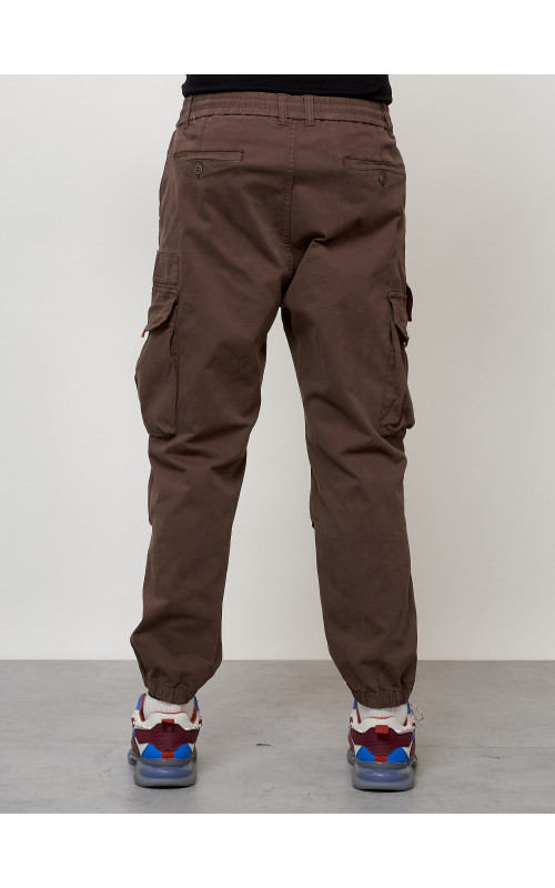 Мужские брюки карго зауженного кроя.