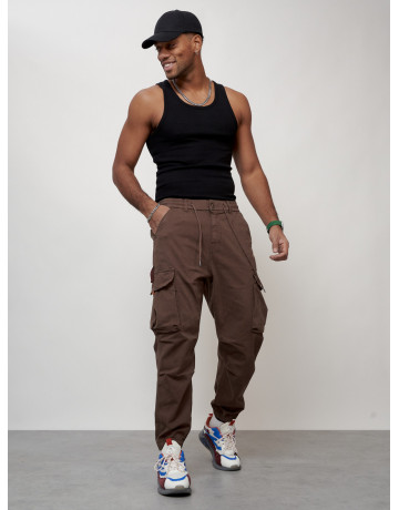 Мужские брюки карго зауженного кроя.