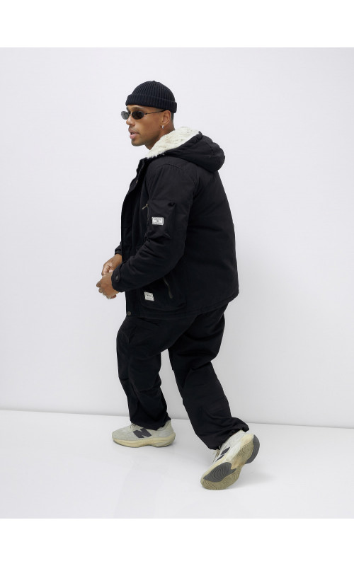 Мужская зимняя парка: комфорт и стиль для активного отдыха