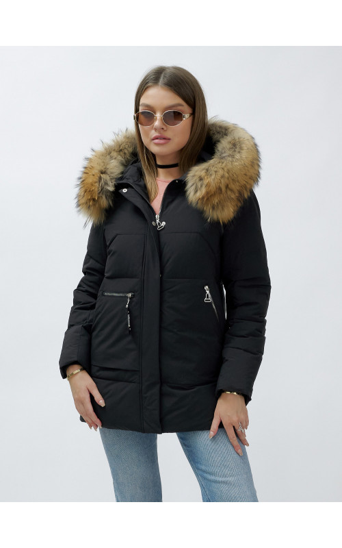 Зимняя женская куртка премиум-класса с натуральной опушкой енота.