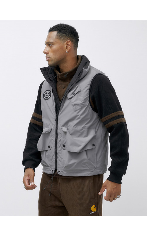 Мужская утеплённая жилетка для активного отдыха и повседневной носки.