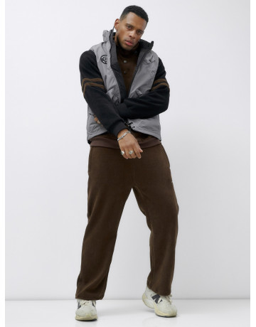 Мужская утеплённая жилетка для активного отдыха и повседневной носки.