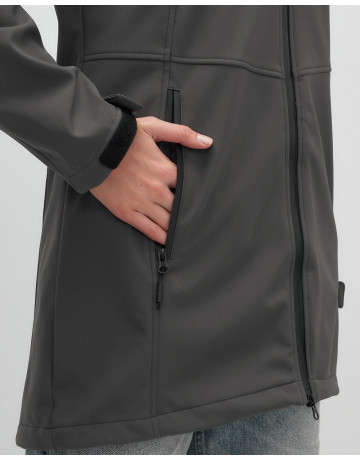 Женская парка для активных прогулок.