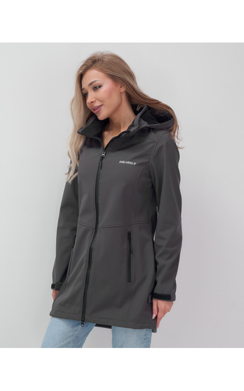Женская парка для активных прогулок.