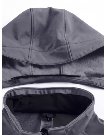 Женская парка для активных прогулок.