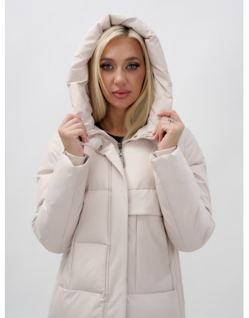 Длинный зимний пуховик с капюшоном для женщин.