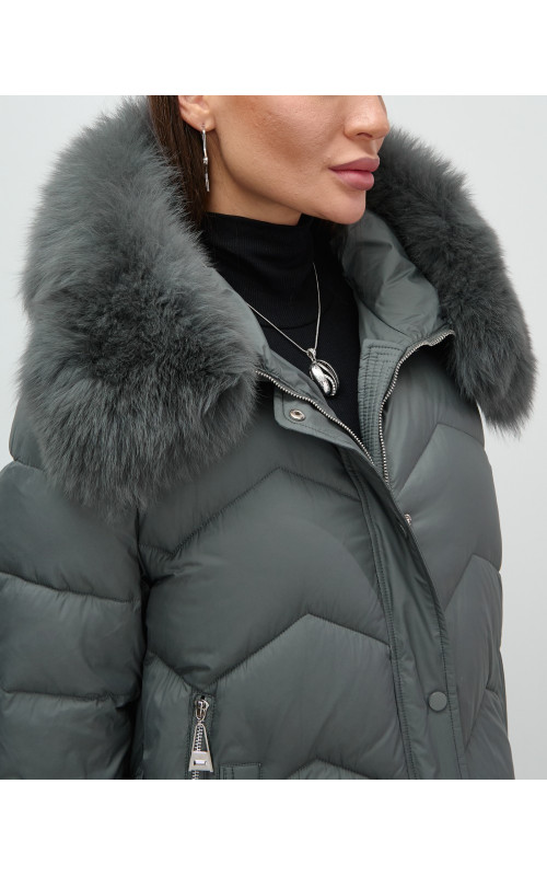 Пуховик для городской леди с мехом песца, защита от влаги и ветра