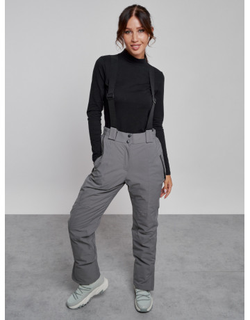 Женский горнолыжный комплект.