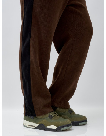 Мужской утеплённый спортивный костюм с начёсом для осени