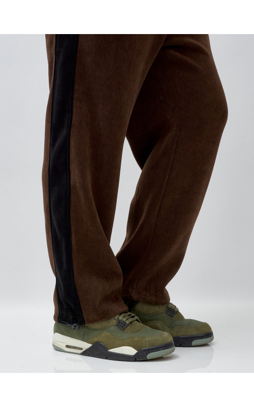 Мужской утеплённый спортивный костюм с начёсом для осени