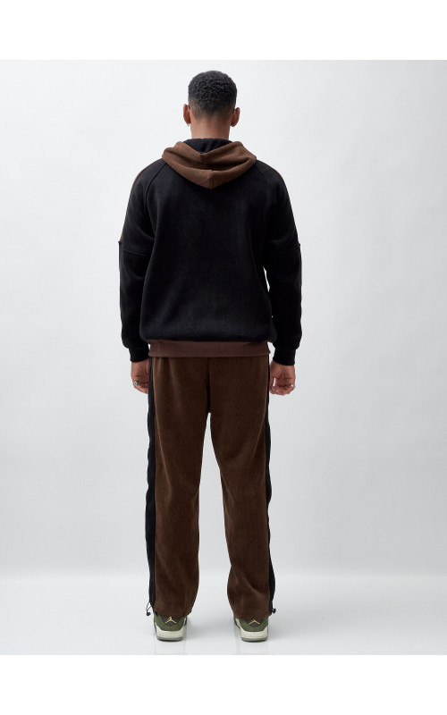 Мужской утеплённый спортивный костюм с начёсом для осени