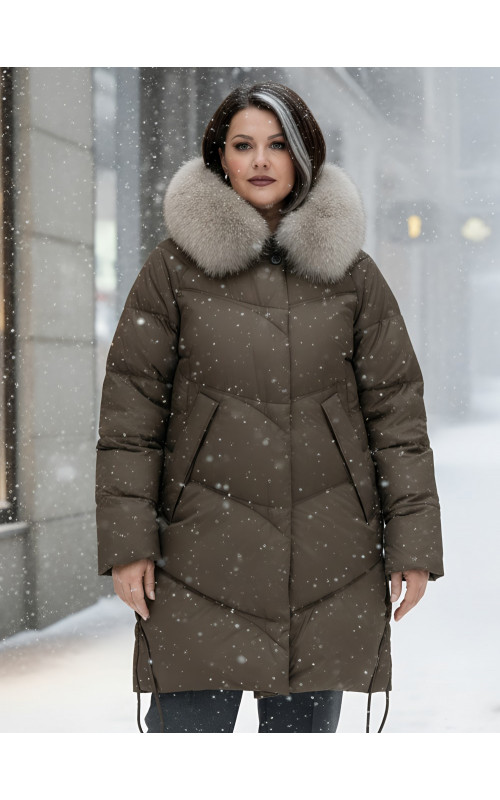 Длинный зимний пуховик премиум-класса с мехом песца