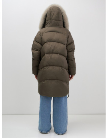 Длинный зимний пуховик премиум-класса с мехом песца