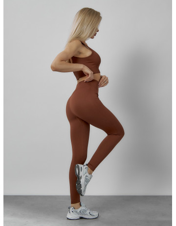 Женский спортивный костюм для фитнеса.