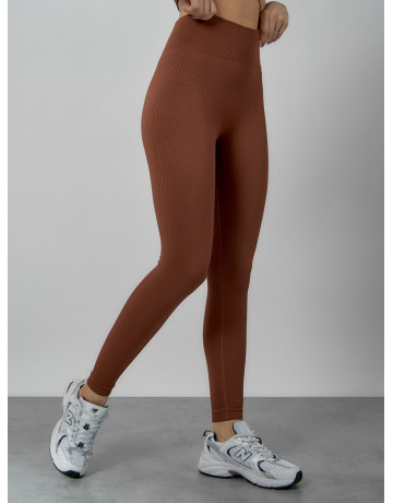 Женский спортивный костюм для фитнеса.