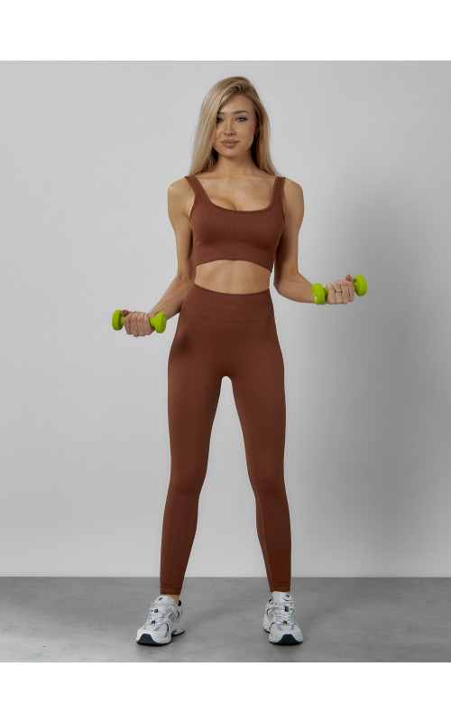 Женский спортивный костюм для фитнеса.