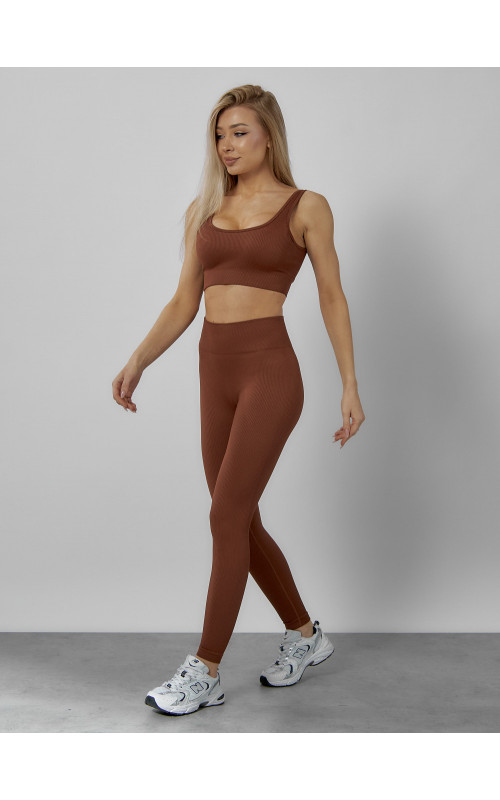 Женский спортивный костюм для фитнеса.