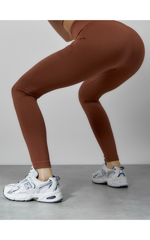 Женский спортивный костюм для фитнеса.