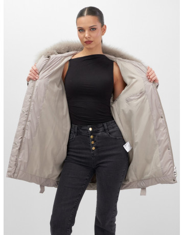 Пуховик с мехом песца для женщин, удлинённый силуэт.