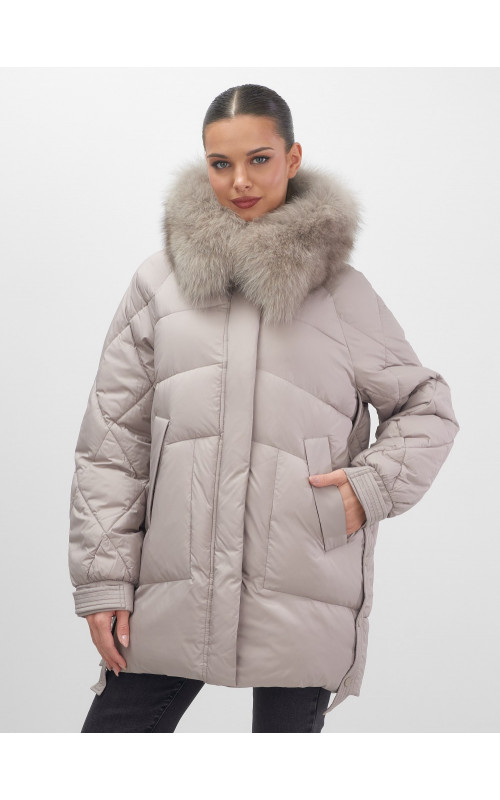Пуховик с мехом песца для женщин, удлинённый силуэт.