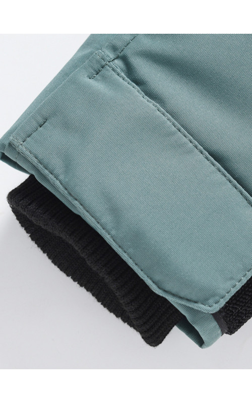 Парка для мальчика зимняя с внутренними лямками.