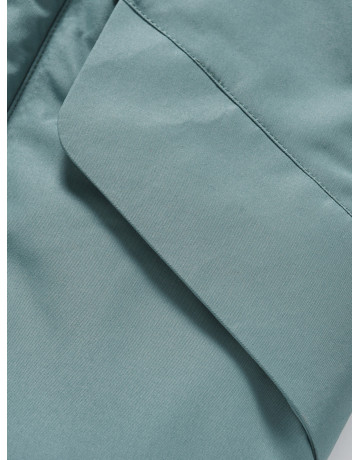 Парка для мальчика зимняя с внутренними лямками.