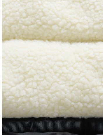 Парка для мальчика зимняя с внутренними лямками.