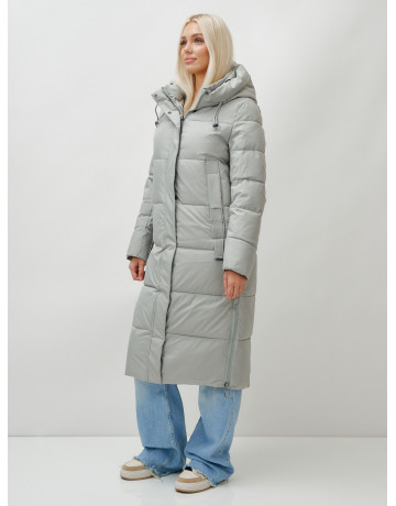 Зимний женский пуховик с капюшоном.