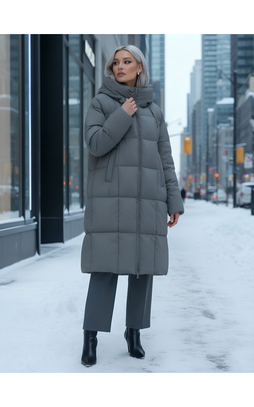 Длинный зимний пуховик с капюшоном для женщин