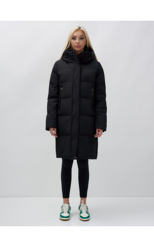 Тёплый женский пуховик до колена с капюшоном.