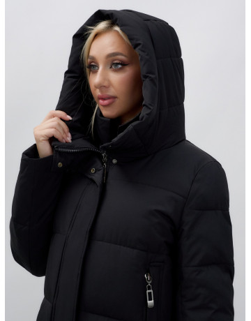 Тёплый женский пуховик до колена с капюшоном.