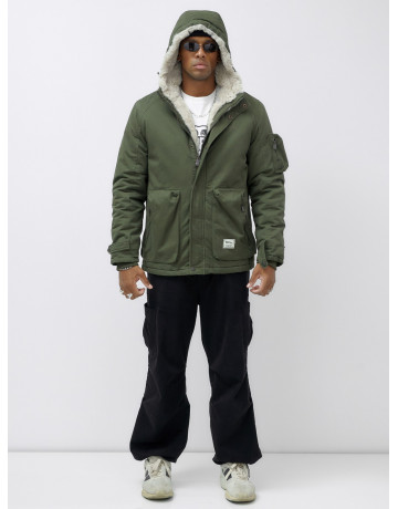 Мужская зимняя парка: комфорт и защита в холода