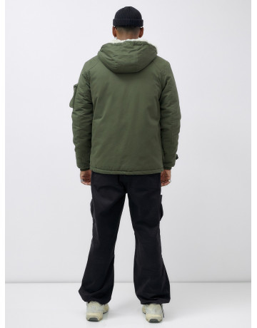 Мужская зимняя парка: комфорт и защита в холода