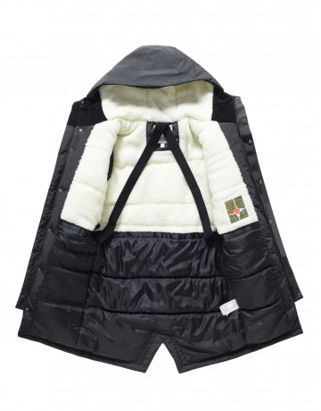 Зимняя парка для мальчика-подростка тёплая и практичная.